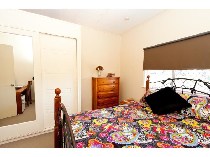 166 Elphinstone Street, Berserker QLD 4701